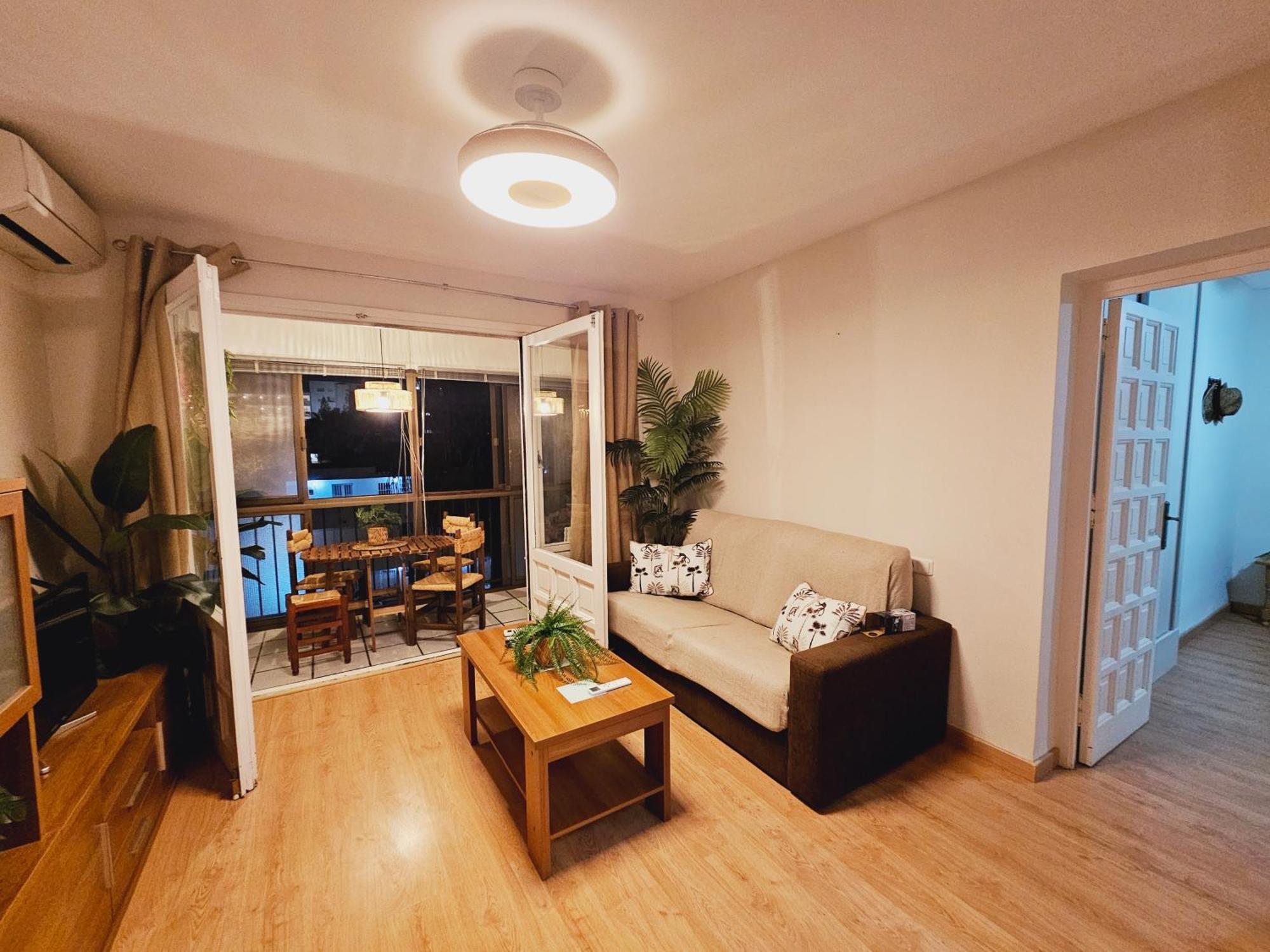Tropicana Apartment